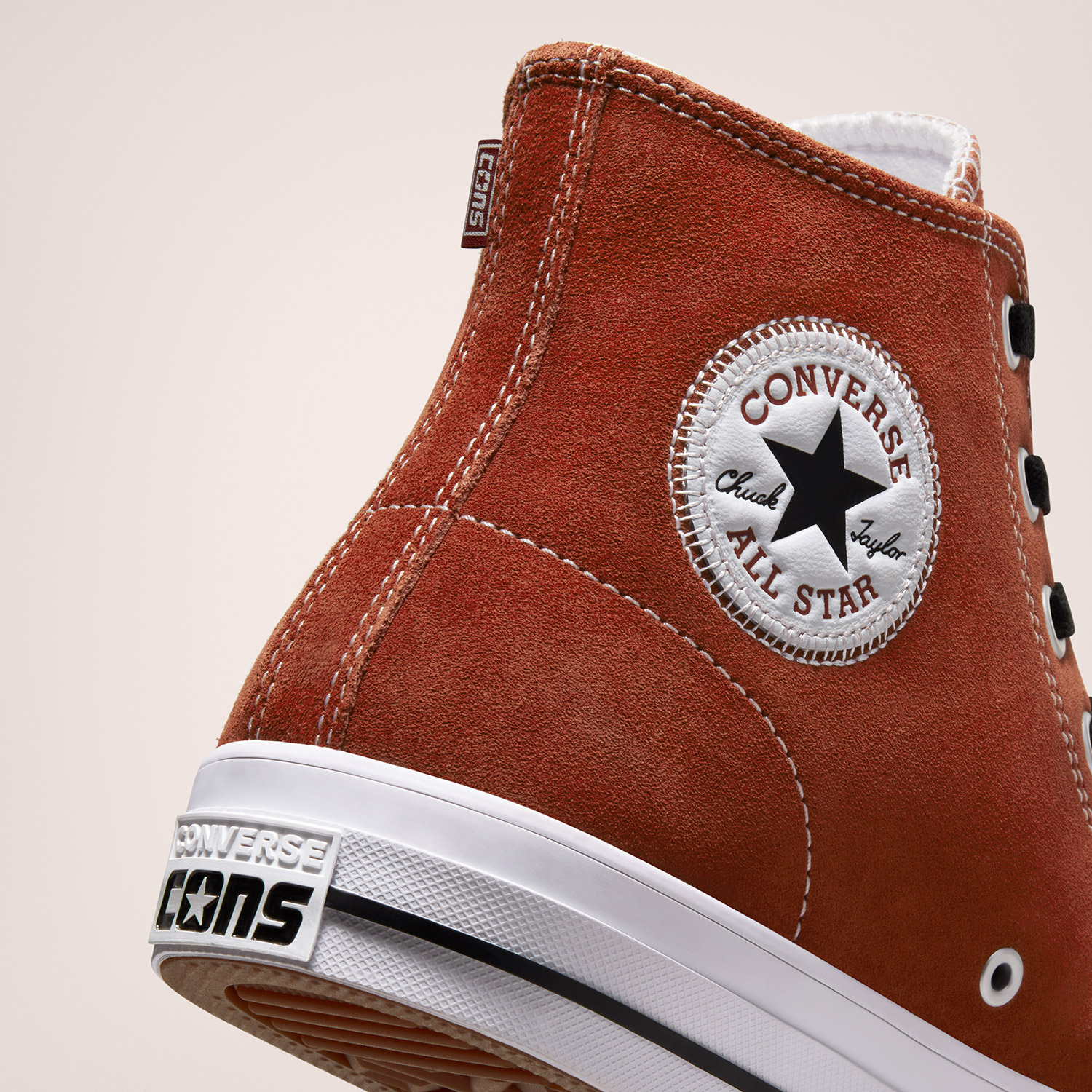  Cons Chuck Taylor All Star Pro Suede